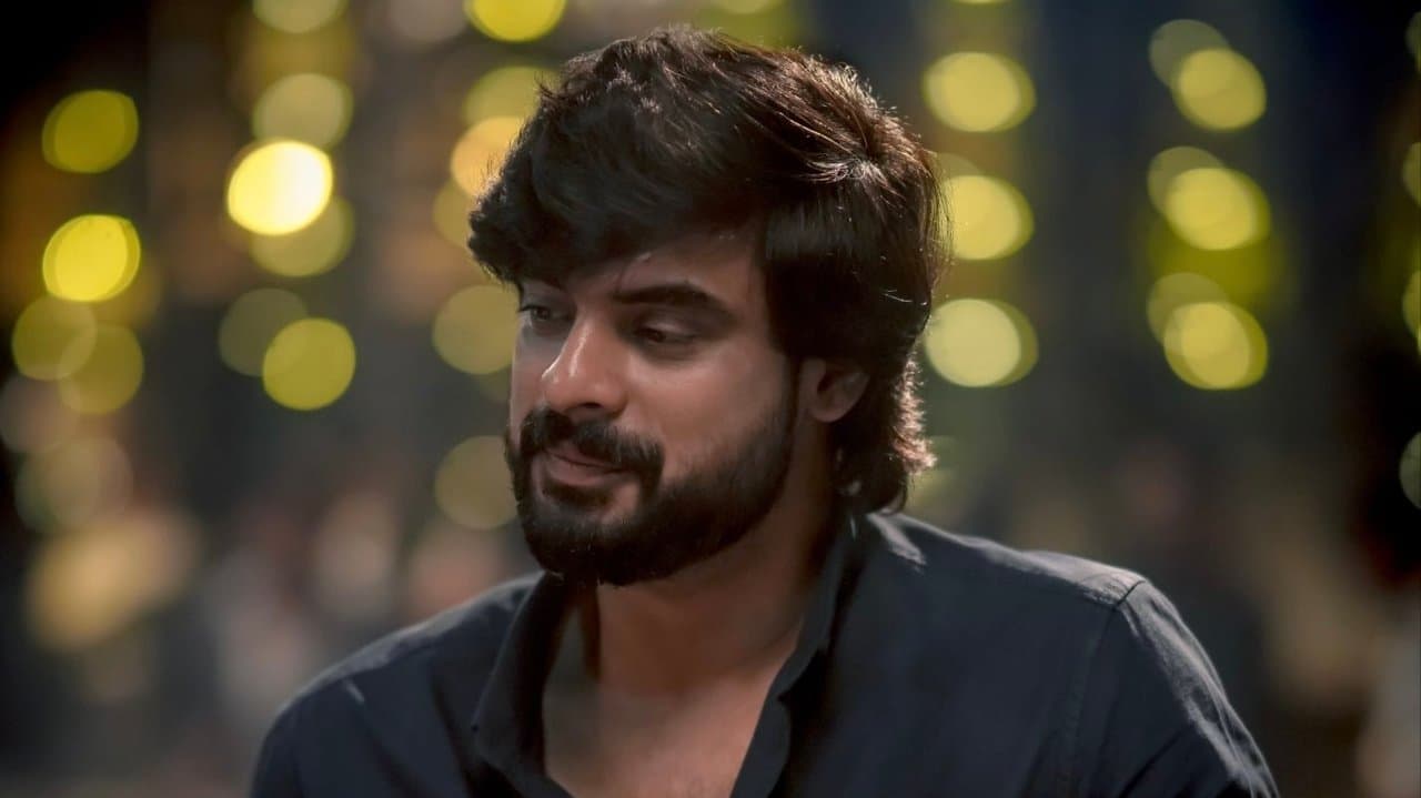 ഡിയർ ഫ്രണ്ട്の背景画像