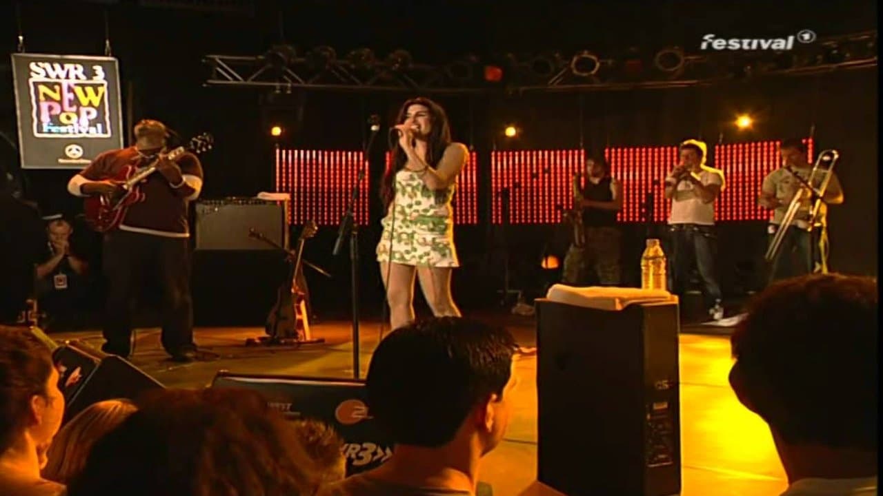 Amy Winehouse - Live At New Pop Festivalの背景画像