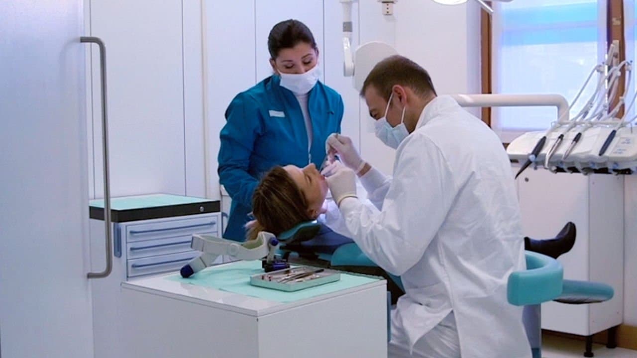 Root Causeの背景画像