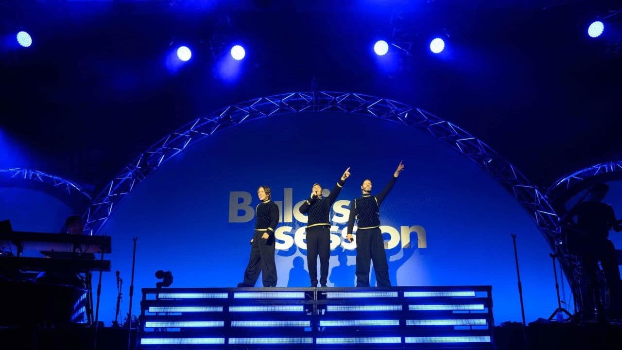 Take That play Baloise Sessionの背景画像