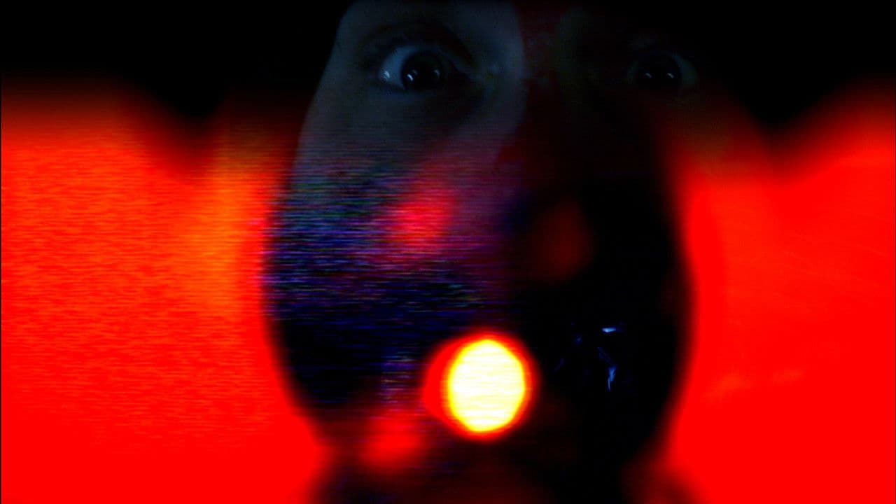 Clever Pigの背景画像