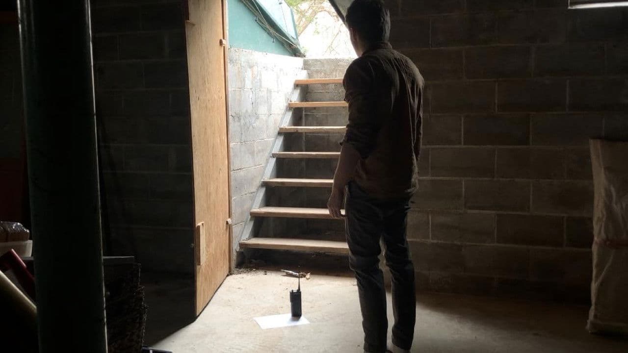 America Down (Web Series)の背景画像