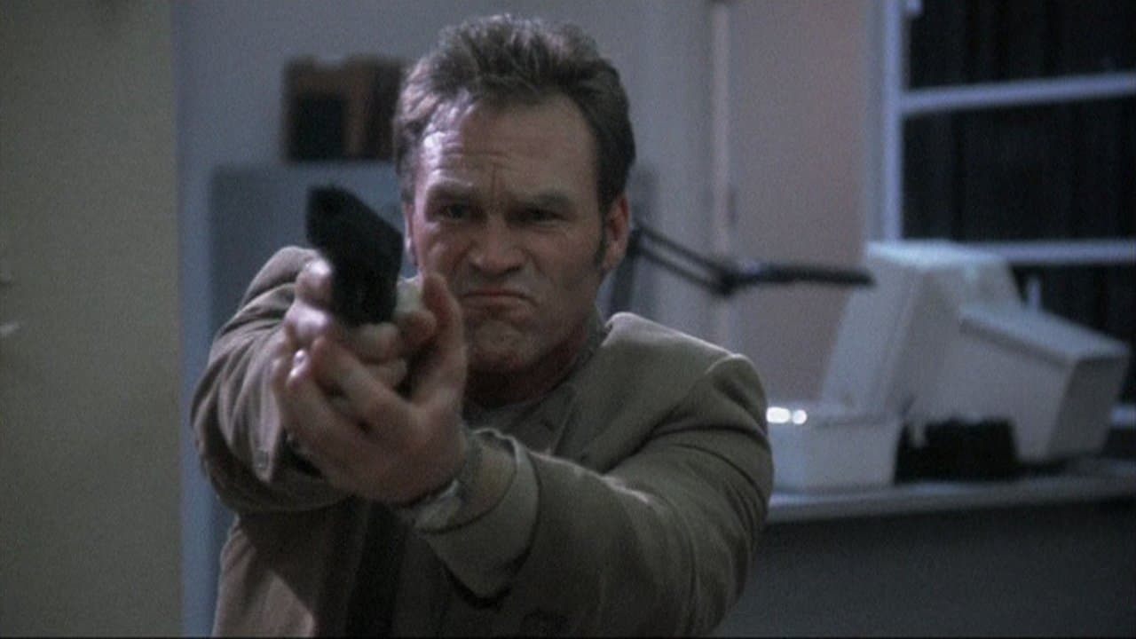 The Operativeの背景画像