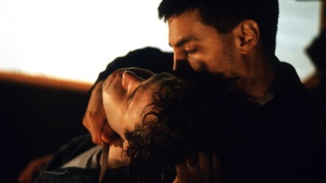 Caughtの背景画像