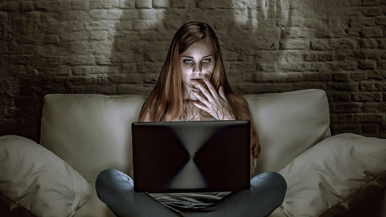 Possession Diariesの背景画像