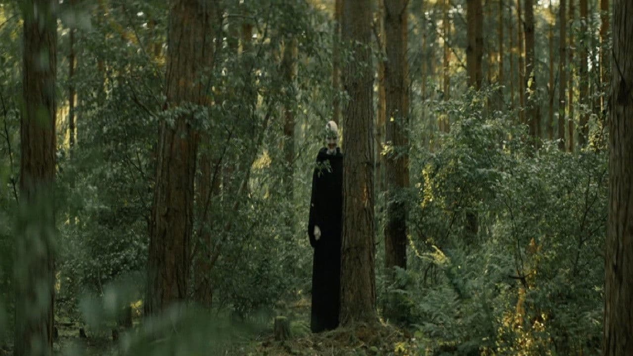 Unbiddenの背景画像