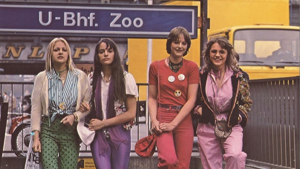 Die Schulmädchen vom Treffpunkt Zooの背景画像