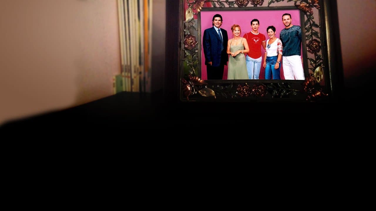 Άκρως Οικογενειακόνの背景画像