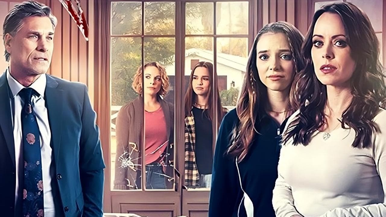 Living Next to Dangerの背景画像