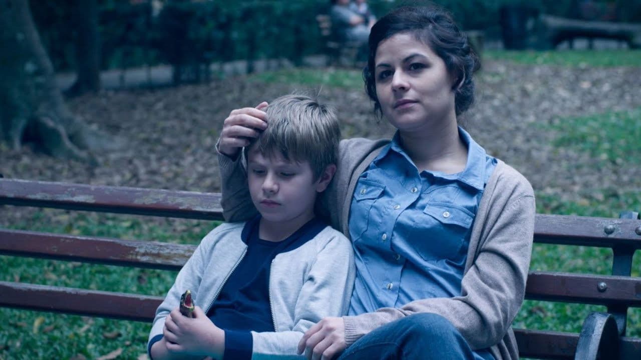 Arthur e o Infinito - Um Olhar Sobre o Autismoの背景画像