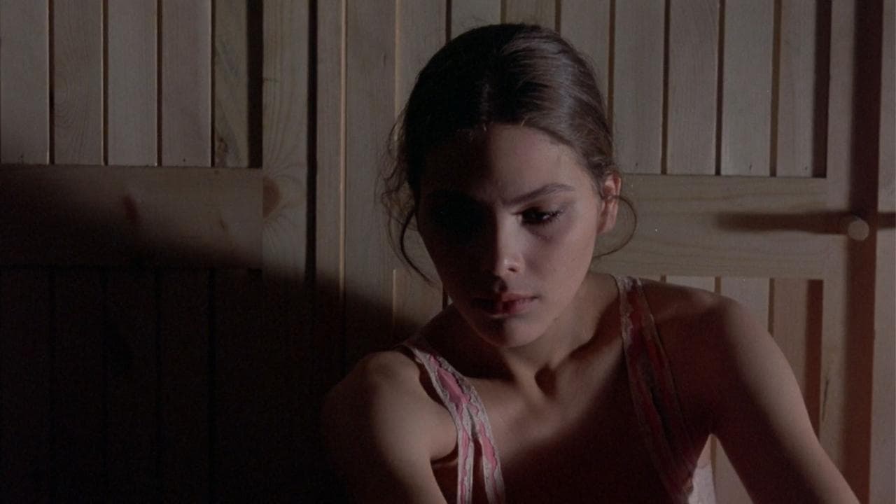 La Dernière Femmeの背景画像