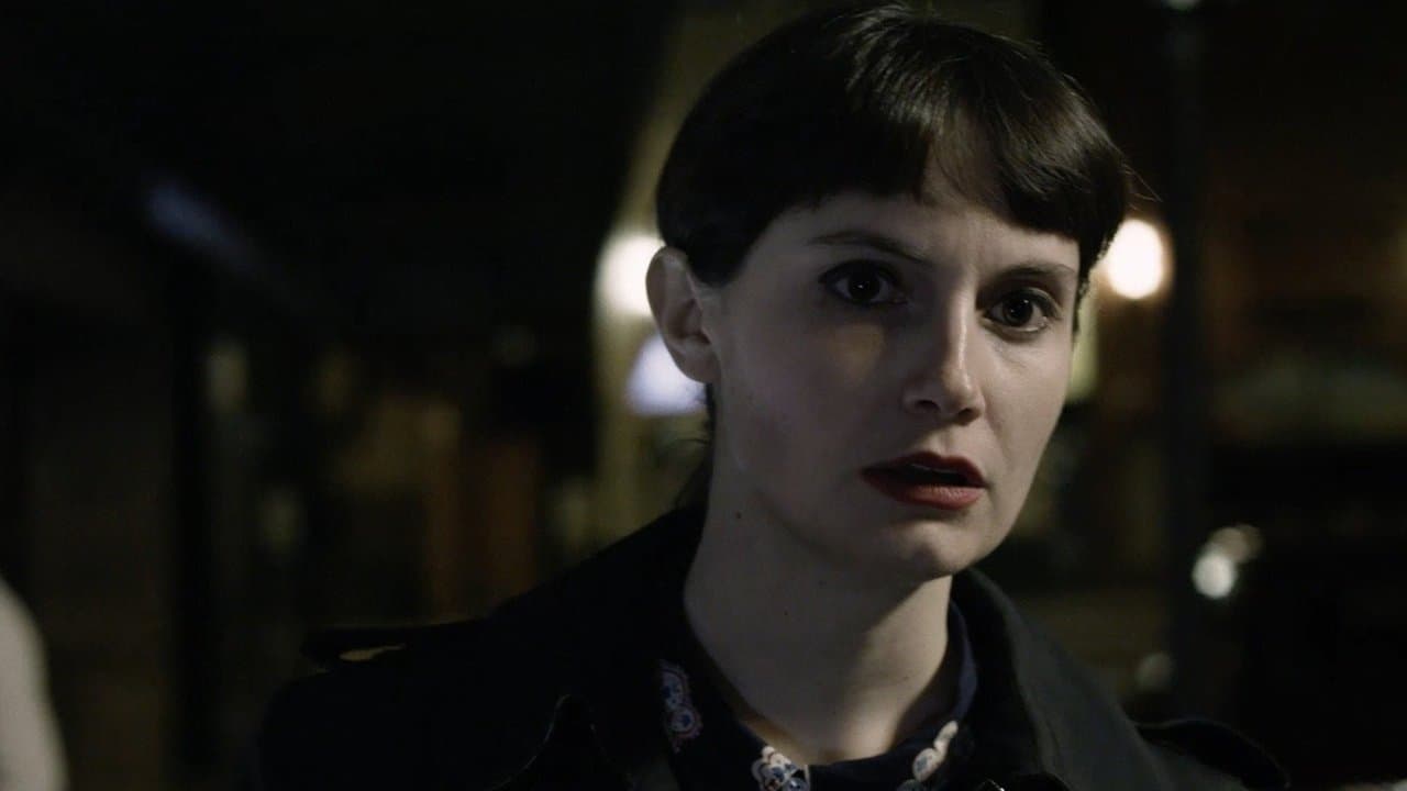 Chasing Robert Barkerの背景画像