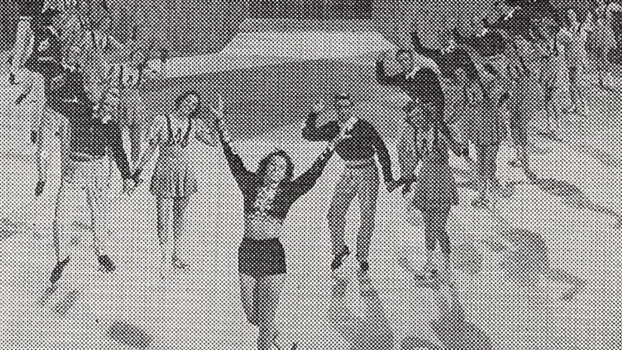 Ice-Capadesの背景画像