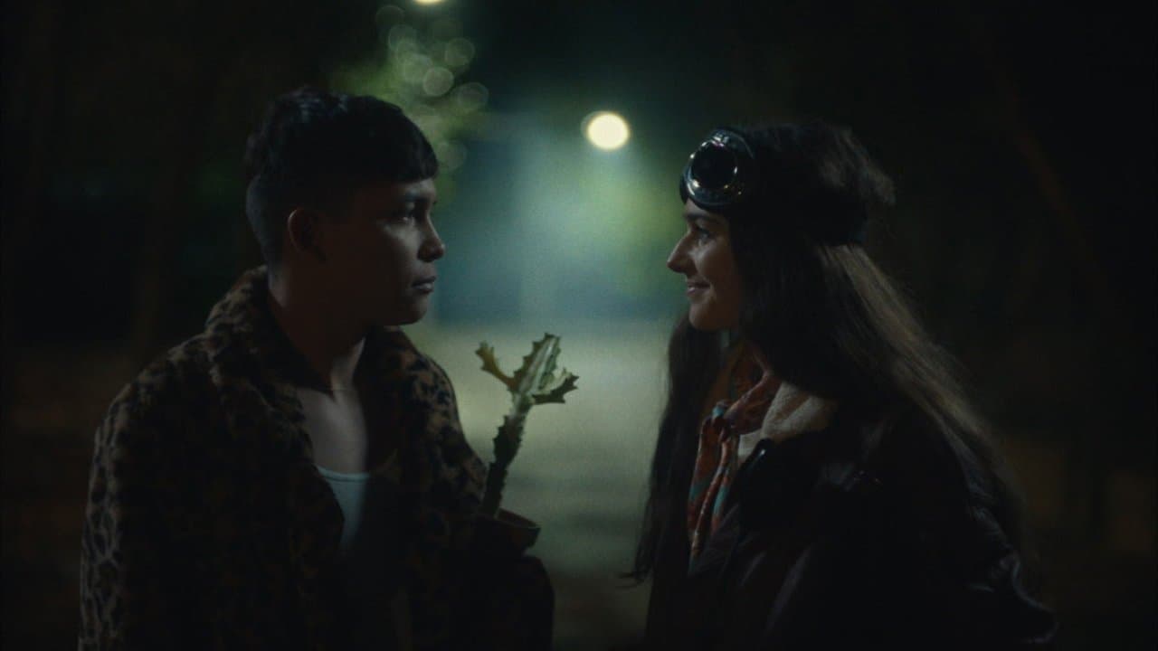 Adolfoの背景画像