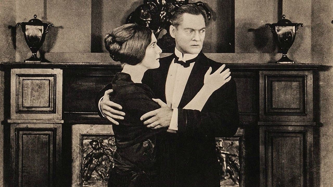 The Face in the Fogの背景画像