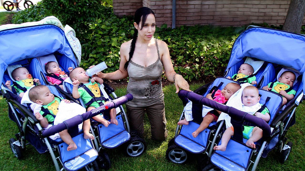 Octomom: The Incredible Unseen Footageの背景画像