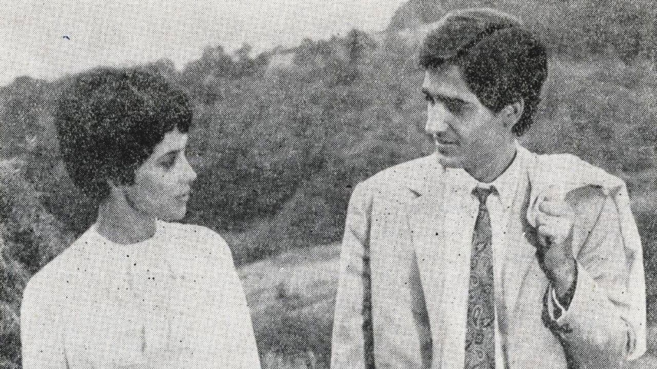 Singur în faţa dragosteiの背景画像