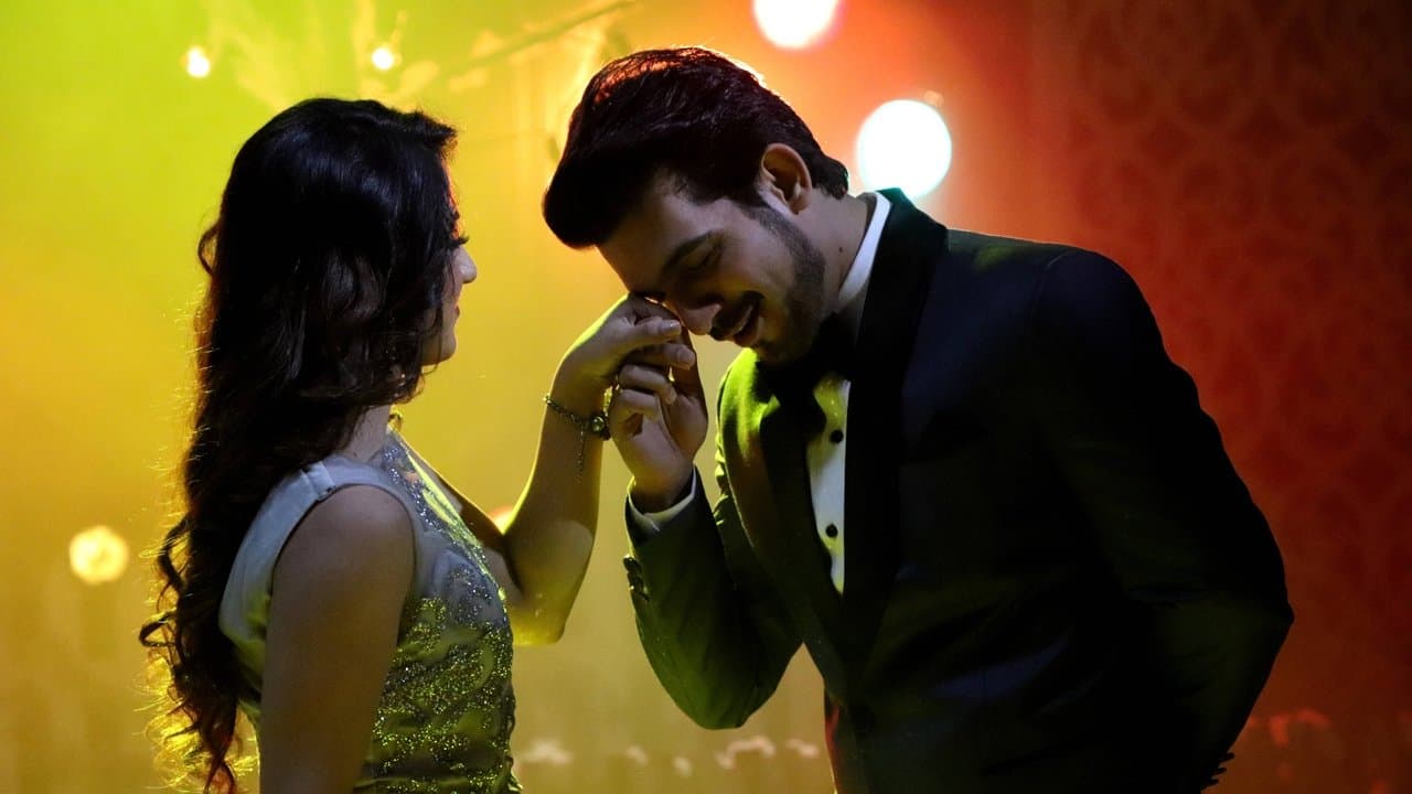 Ishq Mein Marjawanの背景画像