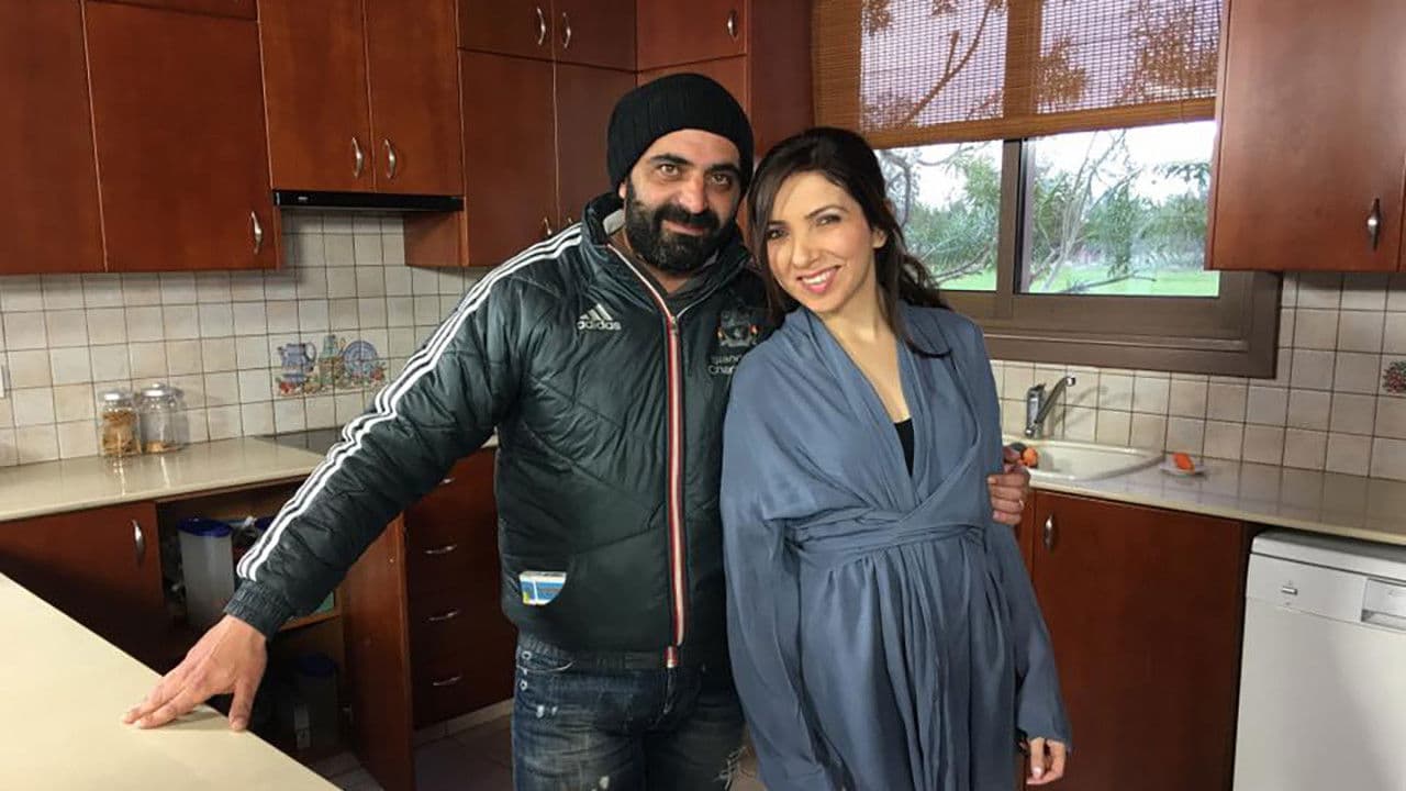 Βρέχει έρωταの背景画像