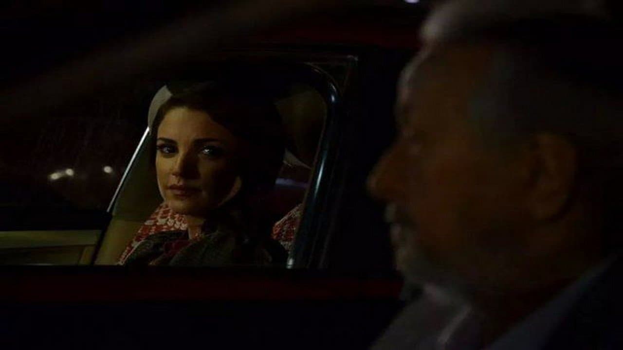 بتوقيت القاهرةの背景画像