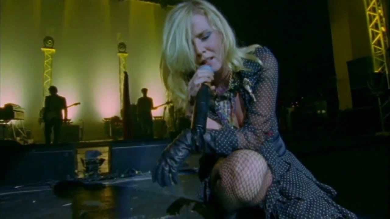 Moloko - 11,000 Clicksの背景画像