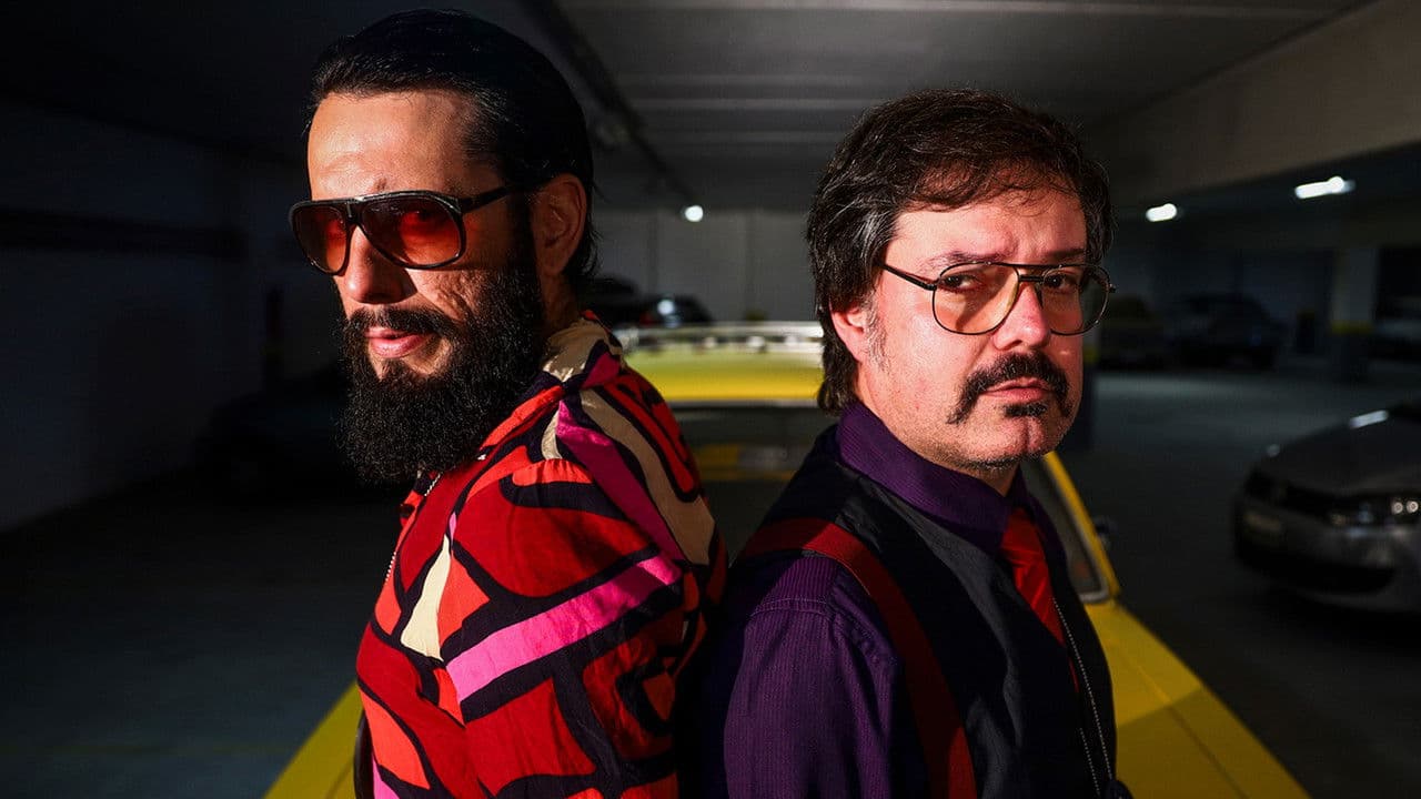 Algo de Errado Não Está Certoの背景画像