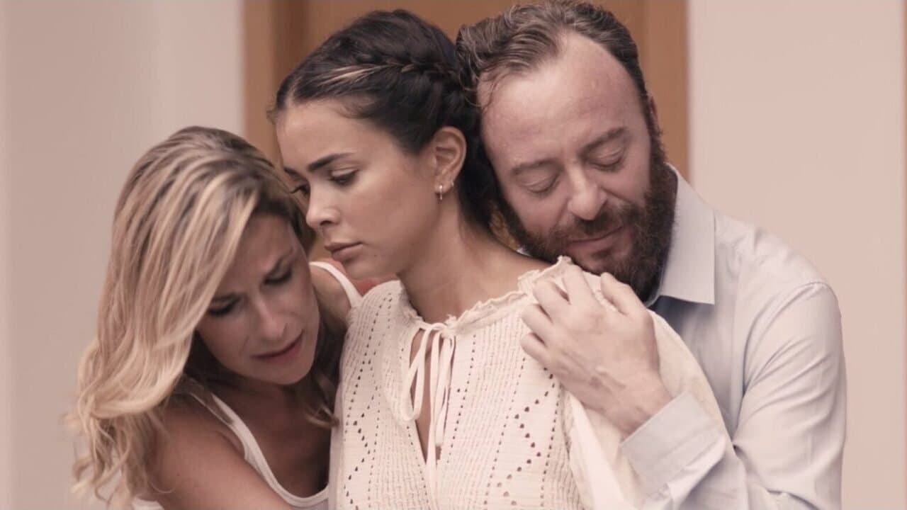 Intersexの背景画像