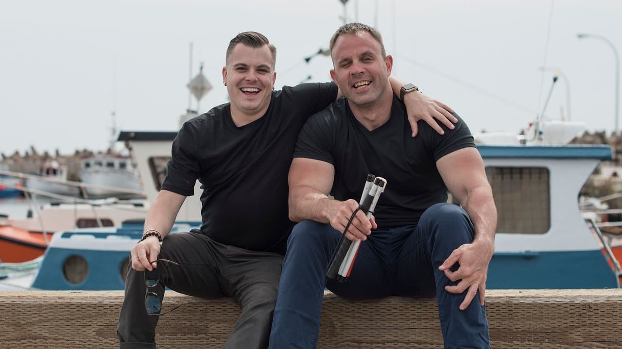 Yves et Maks sur la routeの背景画像