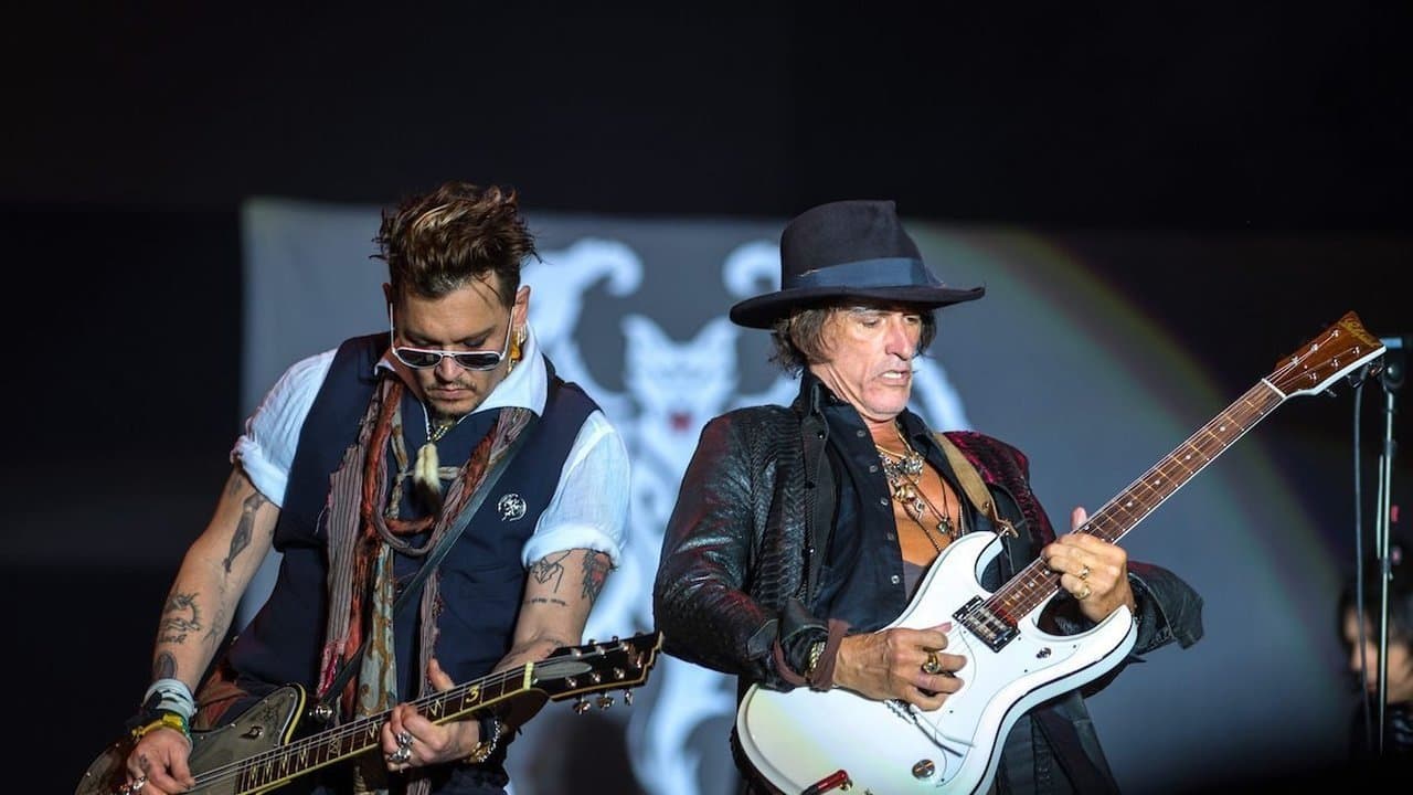 Hollywood Vampires Live at Hellfest 2018の背景画像