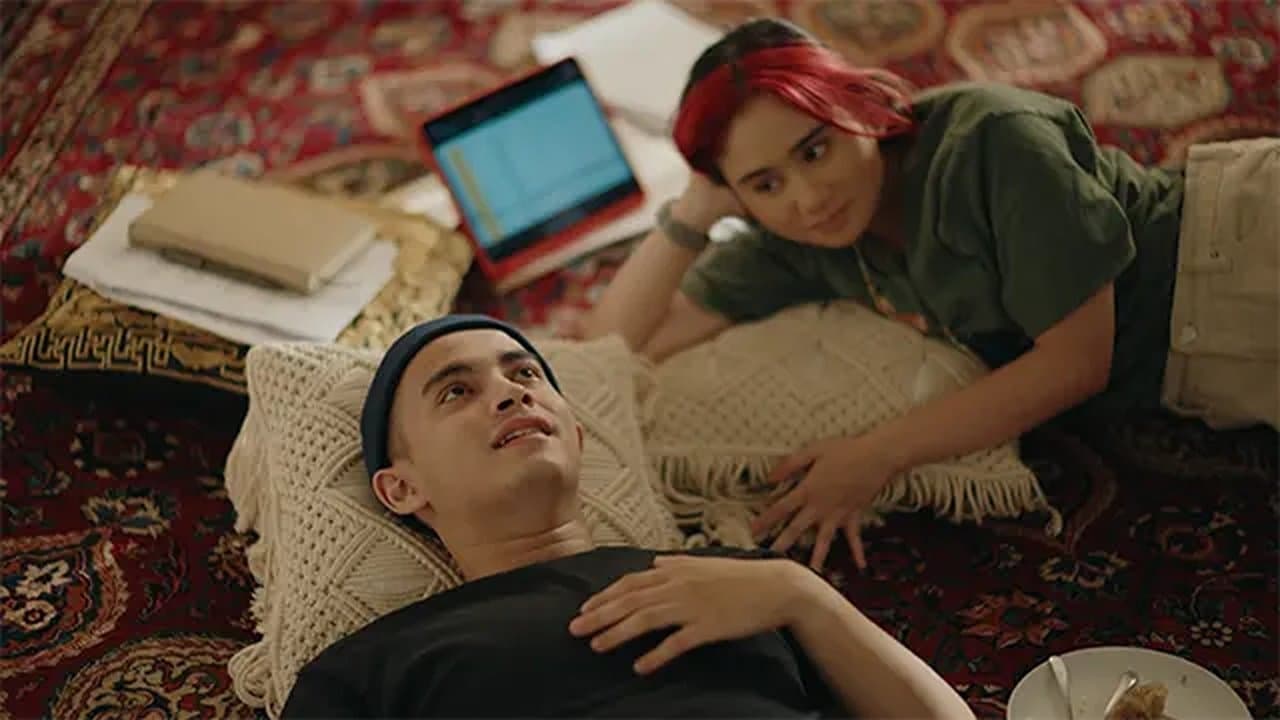 CinLock: Love, Camera, Action!の背景画像