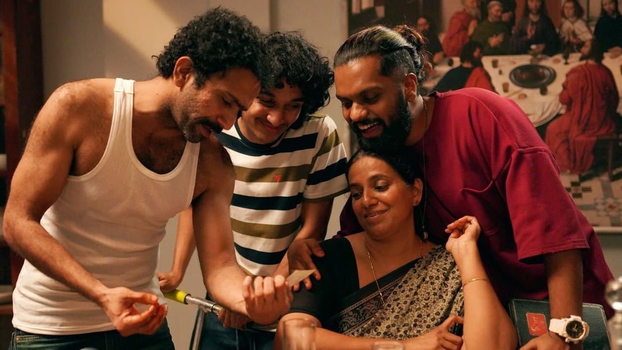 വിചിത്രംの背景画像