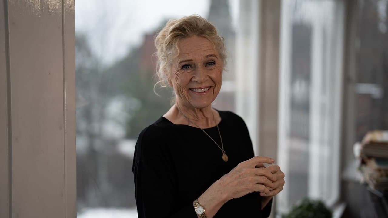 Liv Ullmann: A Road Less Travelledの背景画像