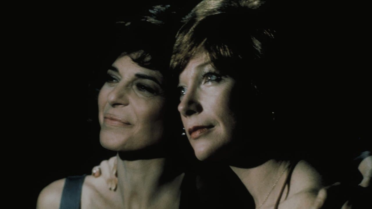 愛と喝采の日々の背景画像