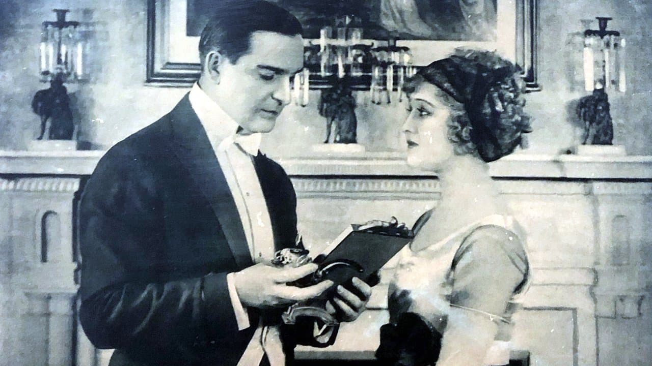 The Girl in His Houseの背景画像