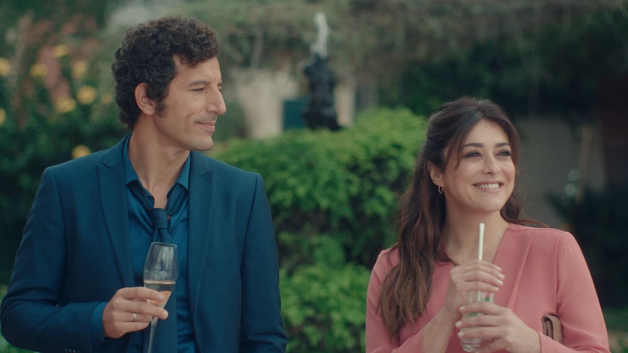 Conversazioni con altre donneの背景画像