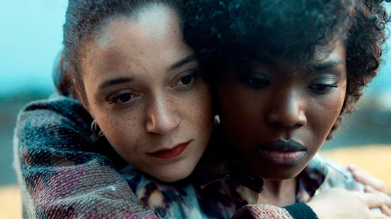 Good Bad Girlの背景画像