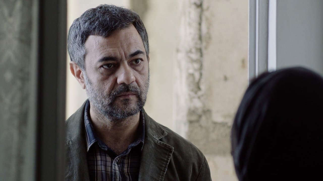 قصیده گاو سفیدの背景画像