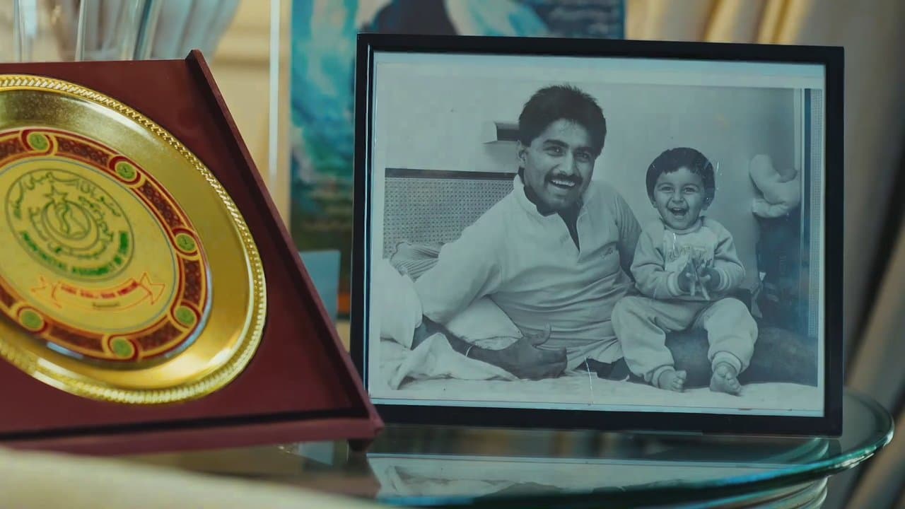 Cornered Tigers: The 1992 Storyの背景画像