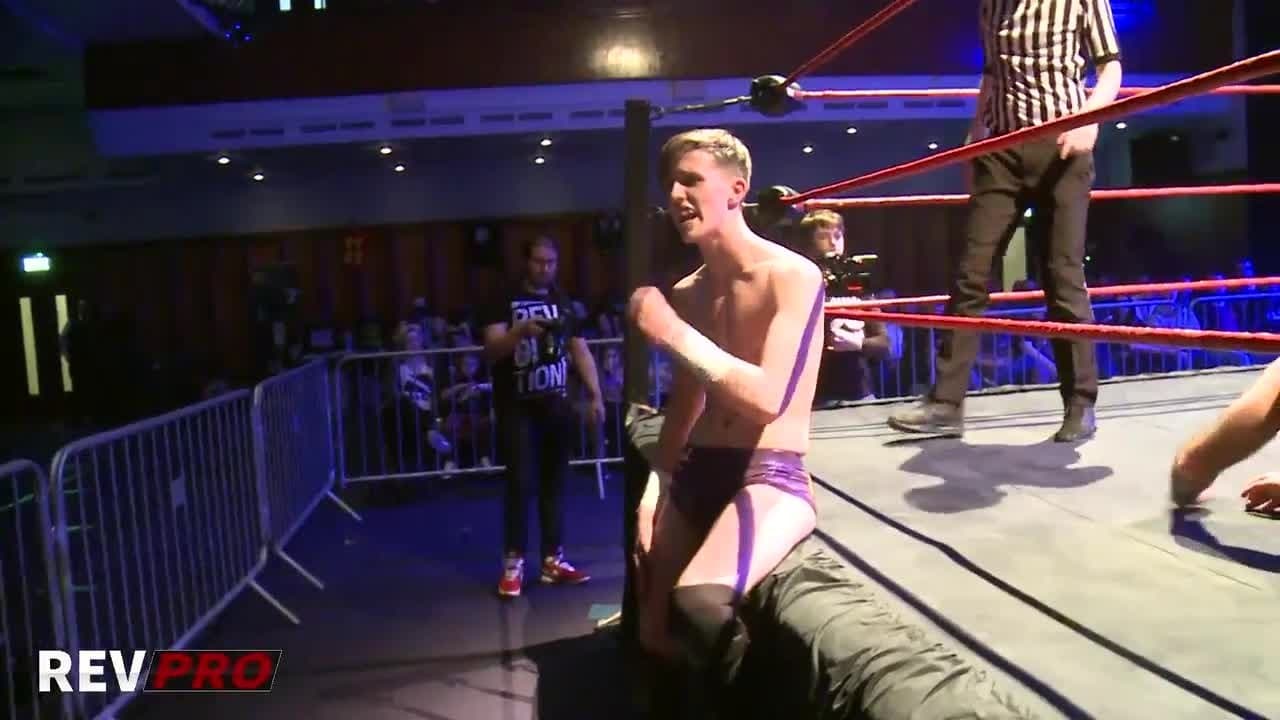 RPW: At Our Best 2018の背景画像