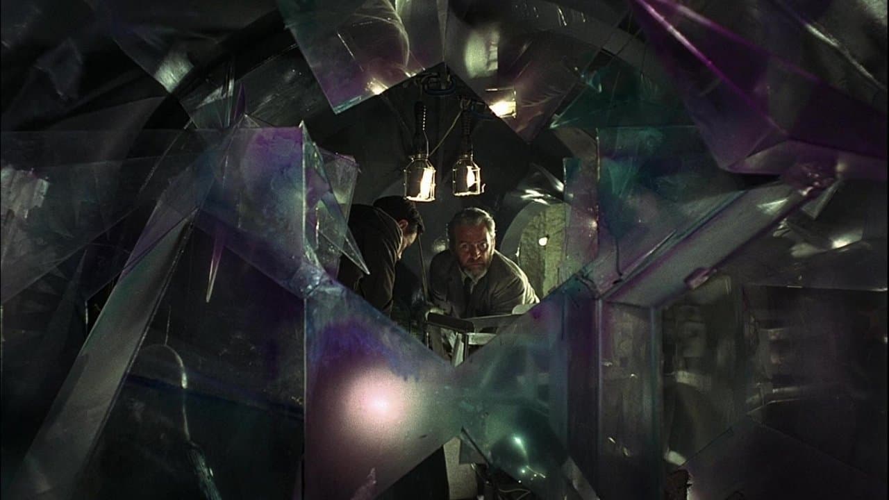 Quatermass and the Pitの背景画像