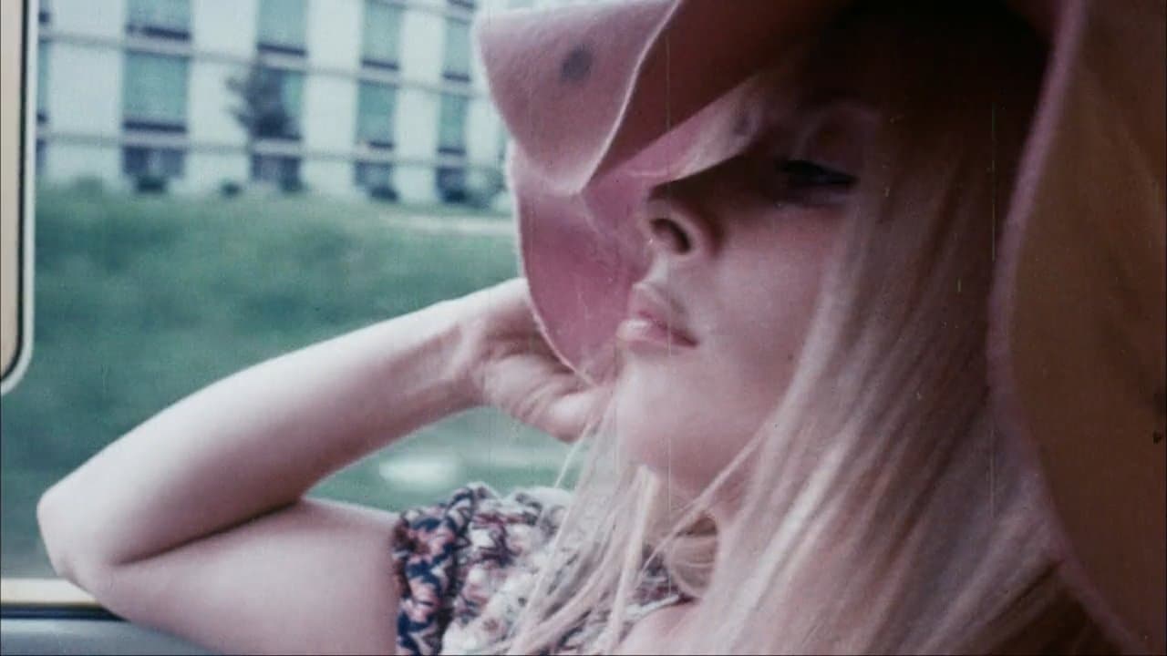 Teenage Trampの背景画像