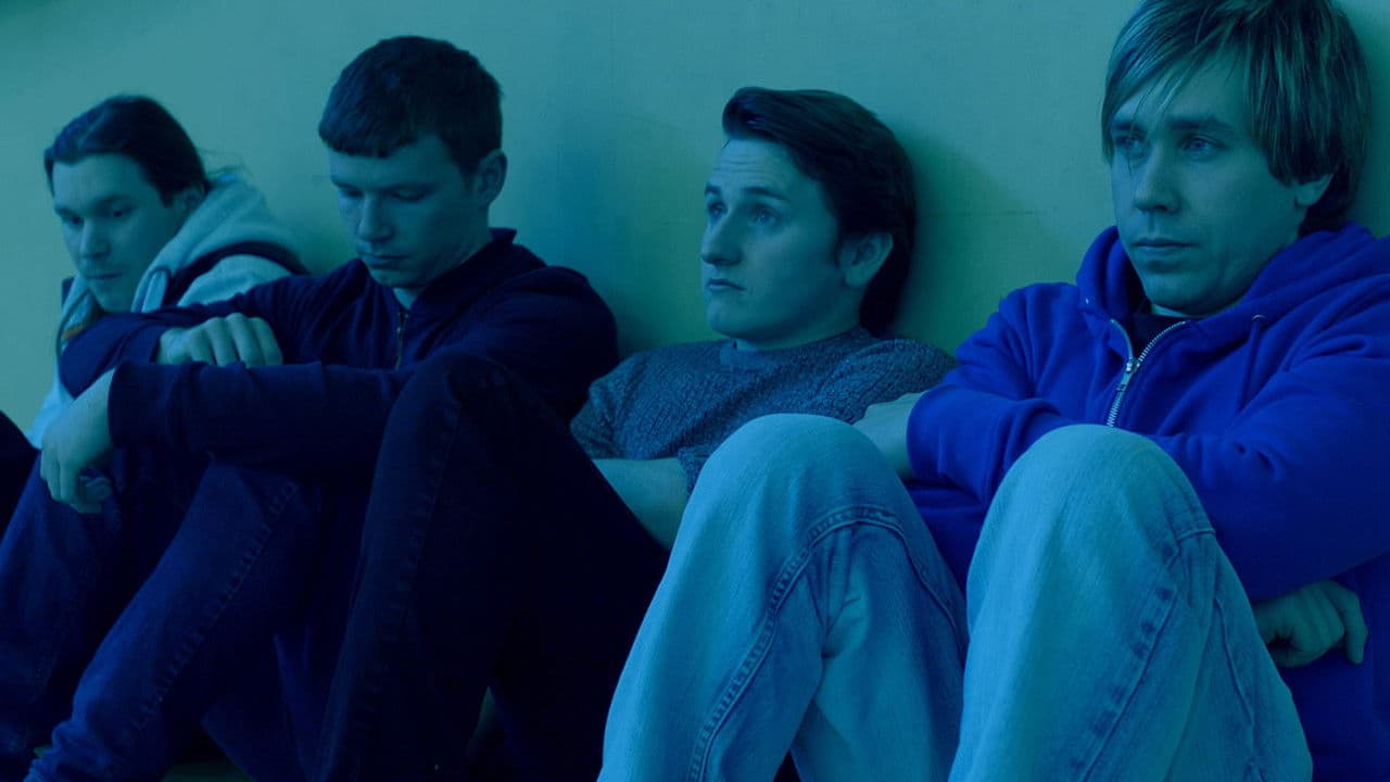 Low Flyersの背景画像