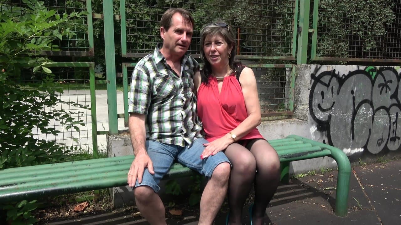 Old Fucks Taught Me a Lessonの背景画像