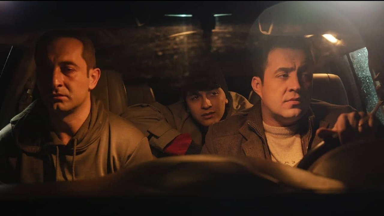 Pərdəarxası: Mən Burada Tək Olmuşamの背景画像