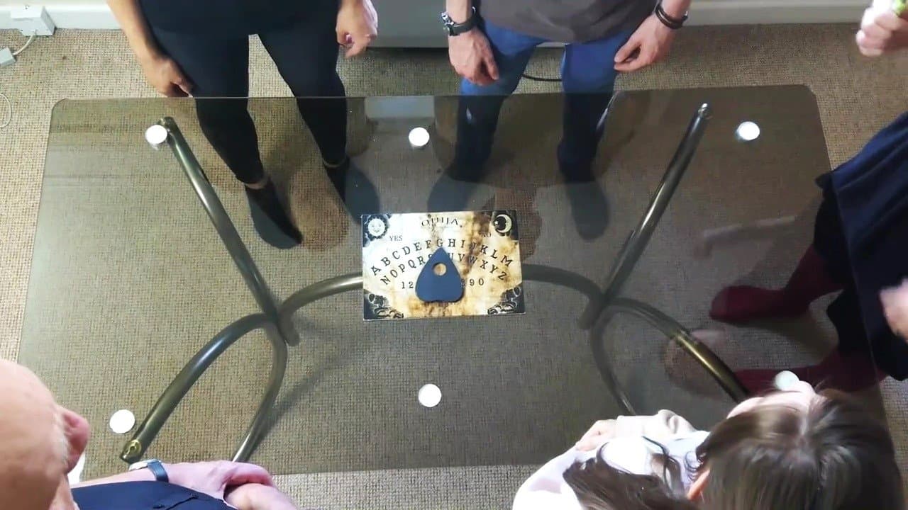 Ouija Experimentの背景画像