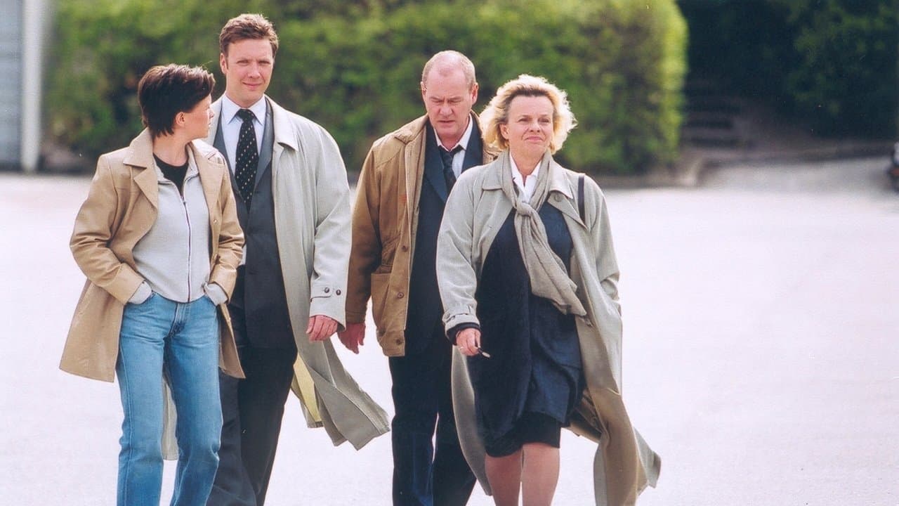 Beck 15 - Pojken i glaskulanの背景画像