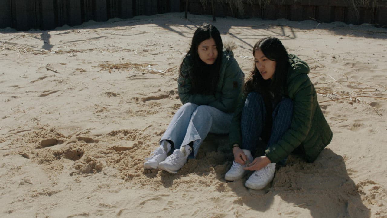 Waiting for the Light to Changeの背景画像