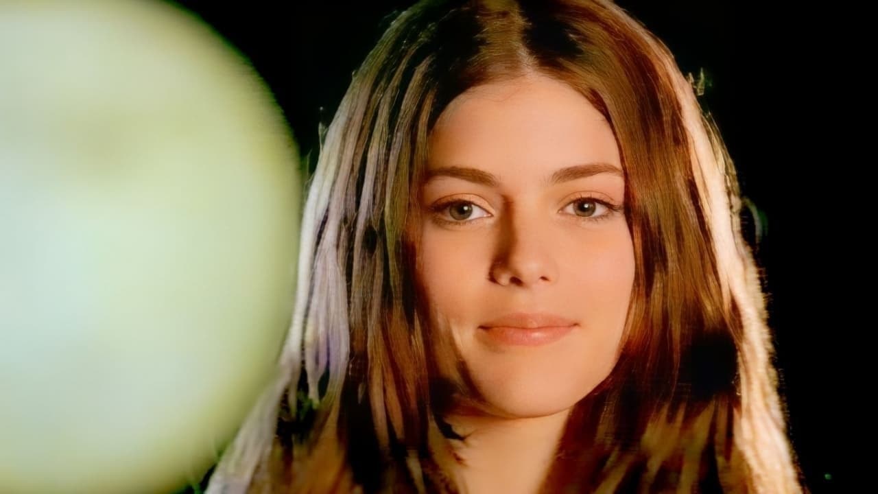 Luna Calienteの背景画像