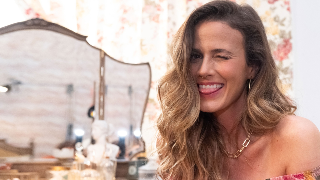 Sobrepostasの背景画像