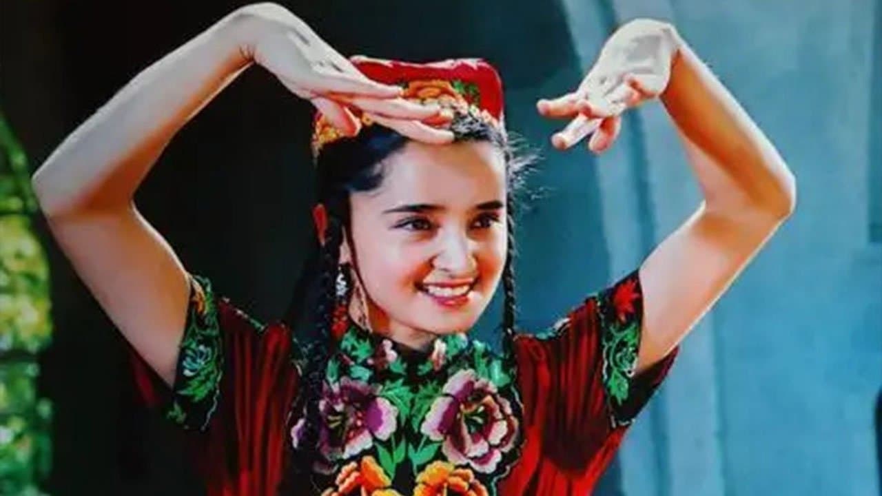 吐鲁番情歌の背景画像